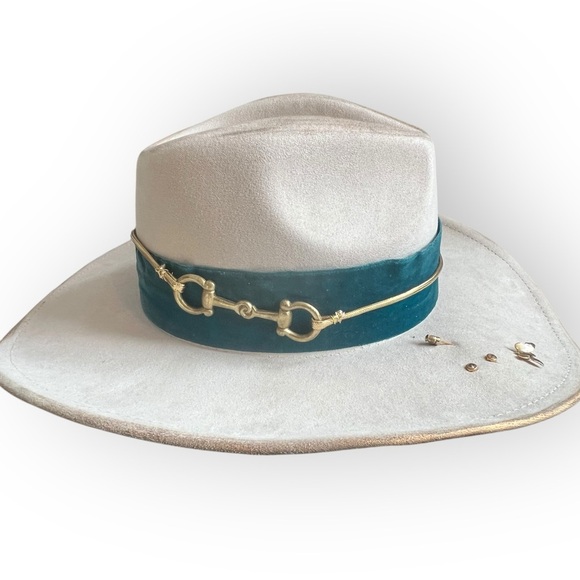 Judith March Hat main image 6